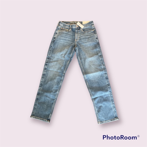 Women’s American eagle straight jeans - Picture 2 of 3